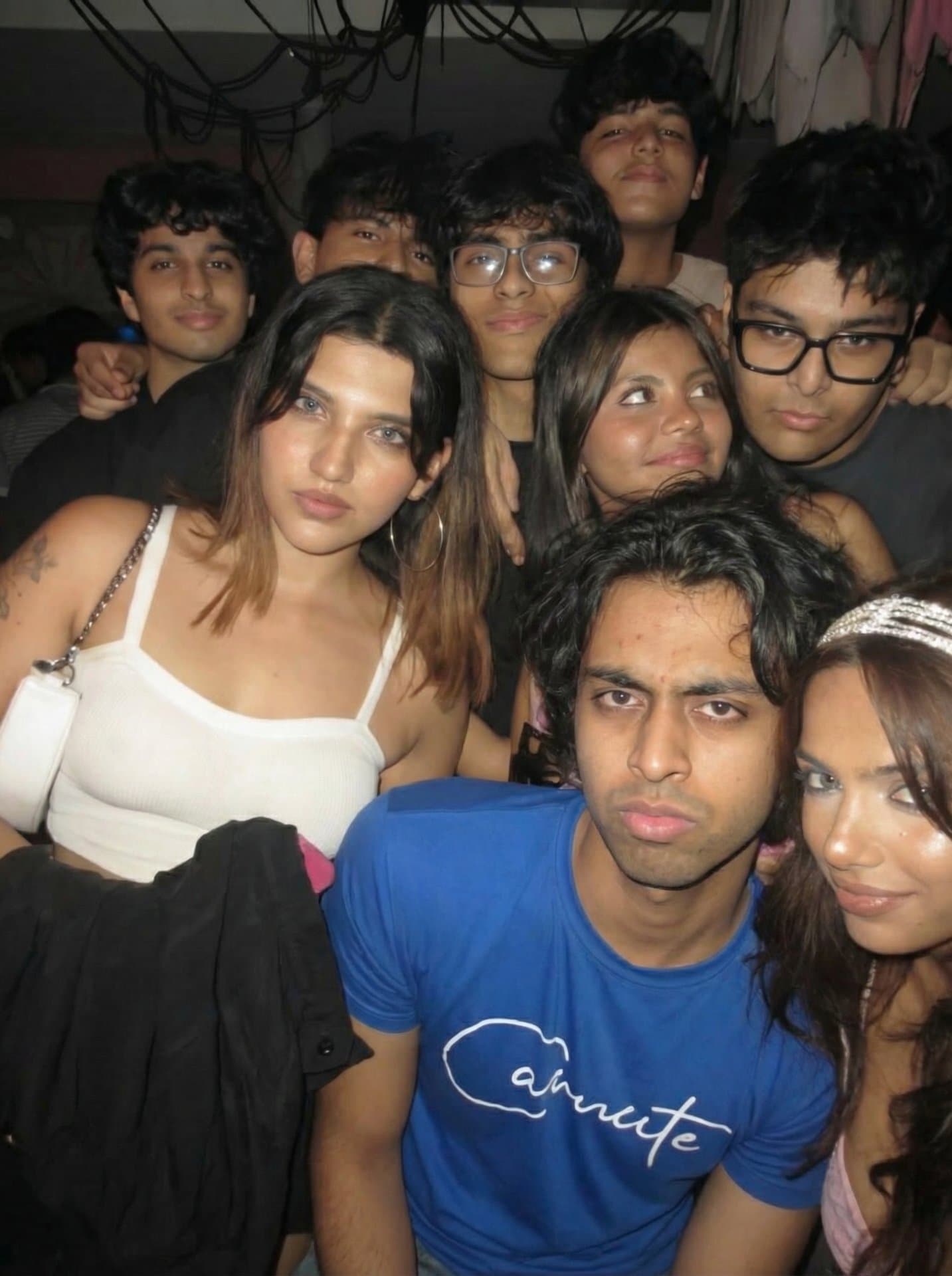 Closed Eyes Fix (Group Photos)